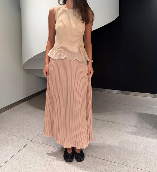 Ombre Skirt Set