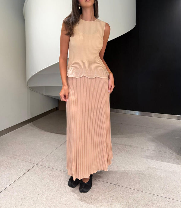 Ombre Skirt Set