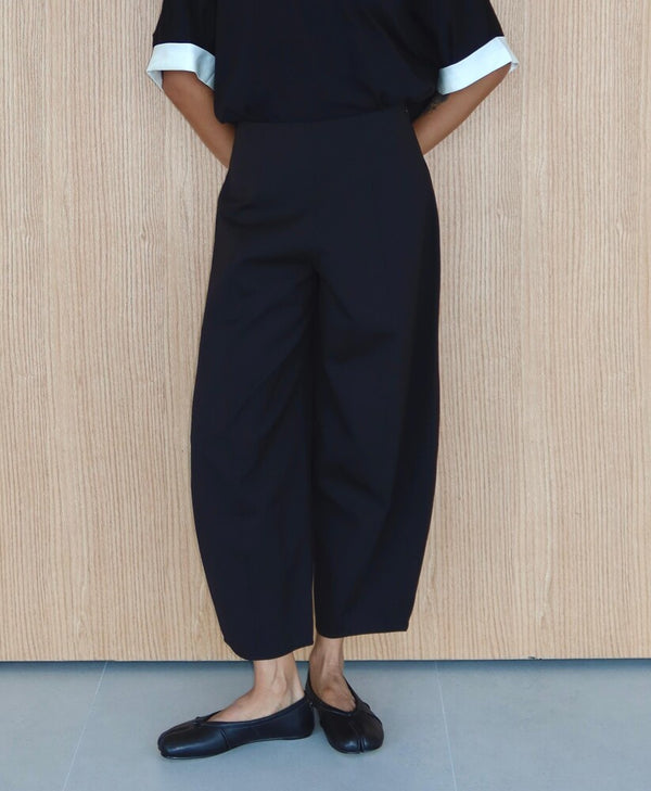 Curved Balloon Trouser
