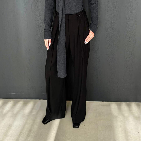 2 Button Pleated Trouser