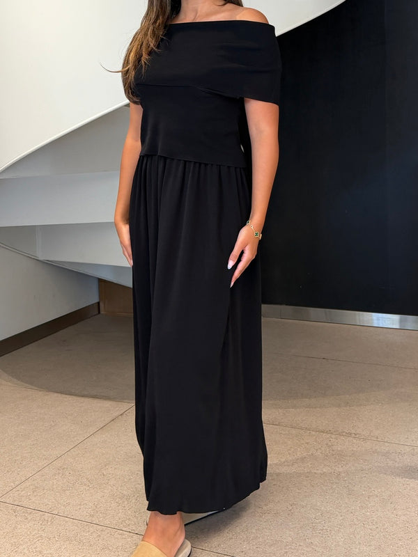 Wide Off Shoulder Set