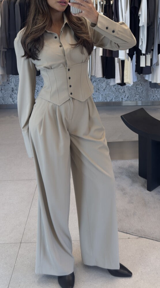 Fit Blazer + Pants Set