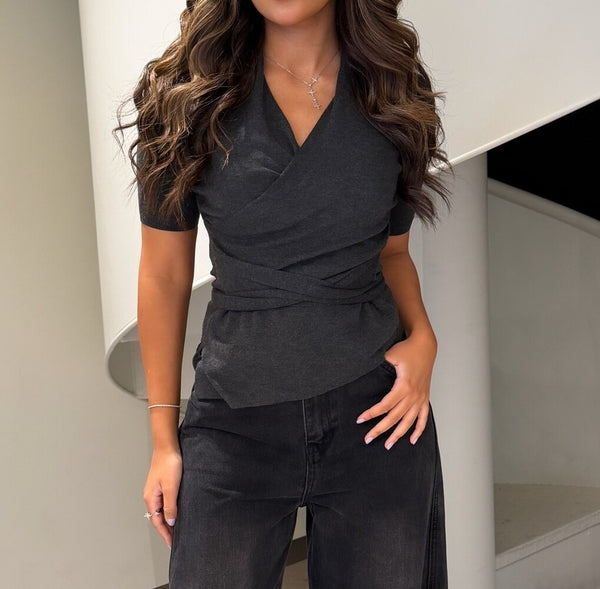 Tie Top