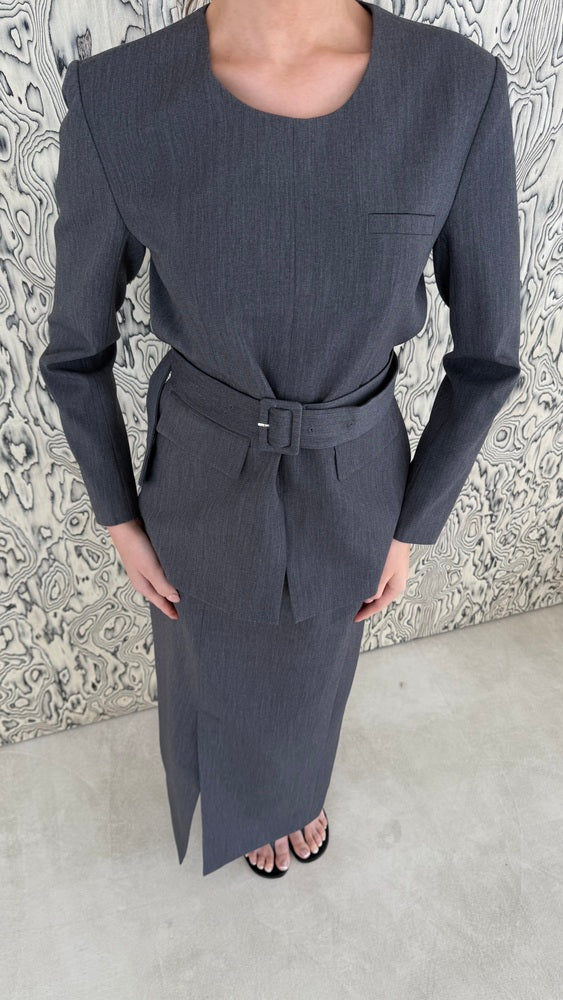 Round Belted Suit