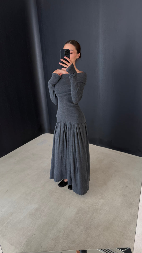 Off Shoulder + Pleated Skirt