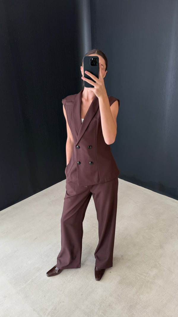 4 Buttons Sleeveless Set