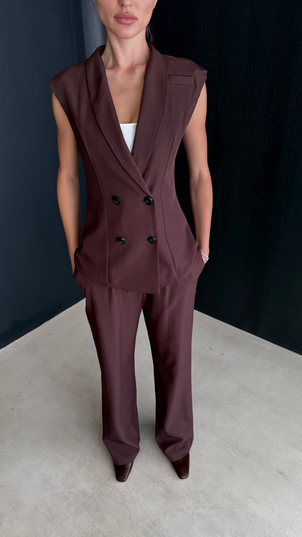 4 Buttons Sleeveless Set