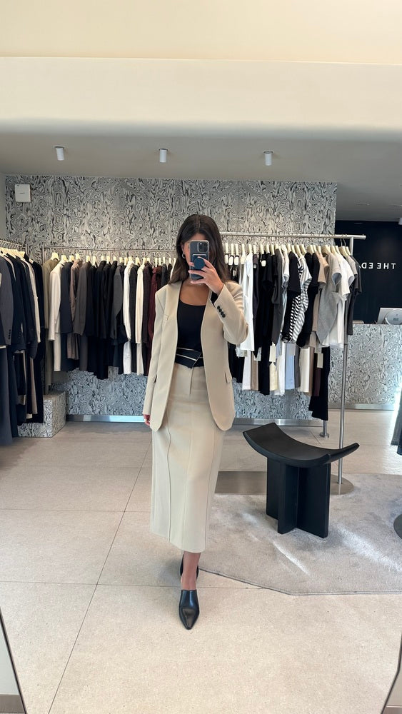 Relax Blazer + Skirt Set