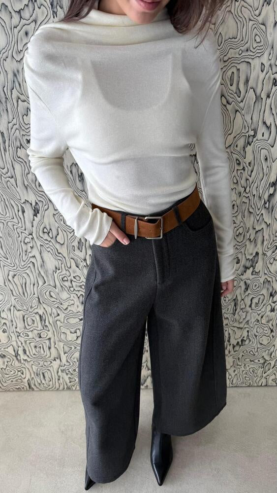 Puffed Shoulder Sweater