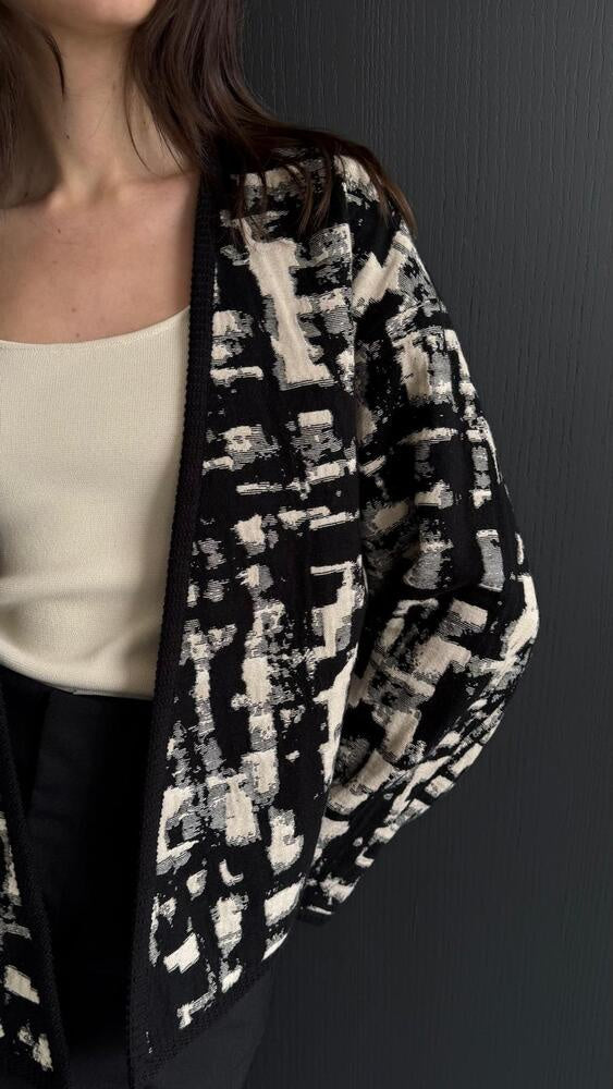 Black & White Patterned Open Front Blazer