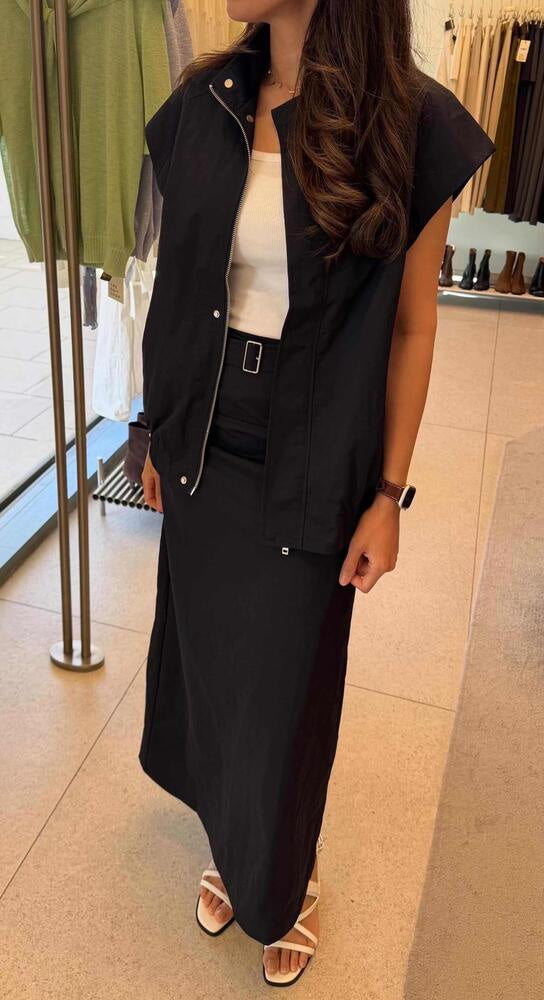 Crinkled Vest Skirt Set