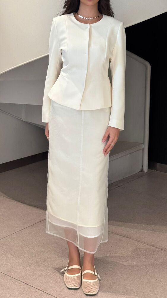 Collarless Crop Blazer