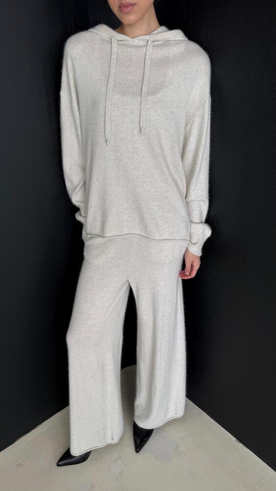 Vanilla Sweatsuit