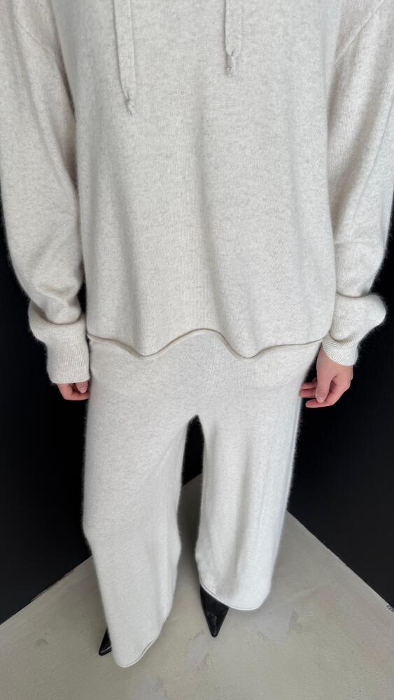 Vanilla Sweatsuit