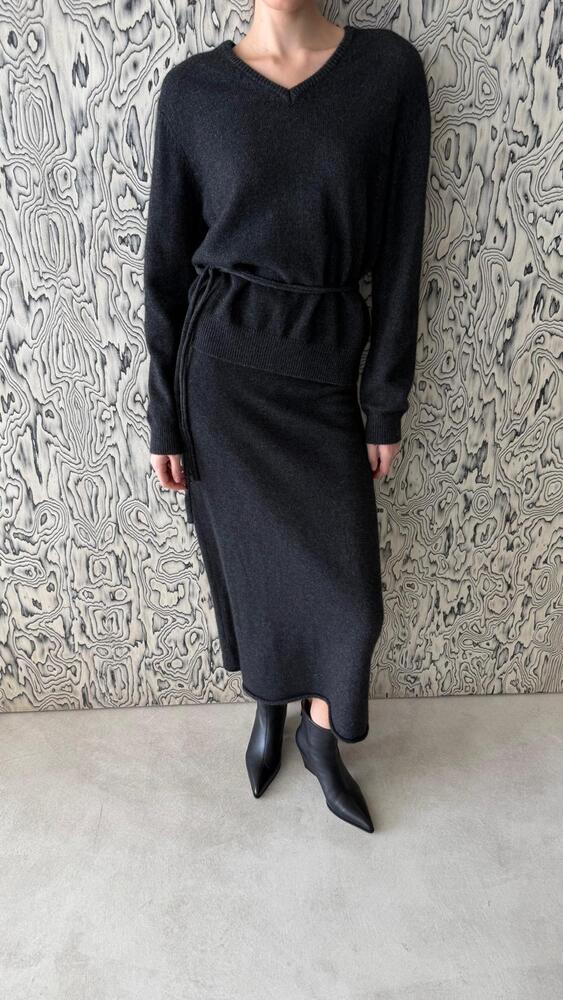 V-Neck Knit Lace + Skirt Set