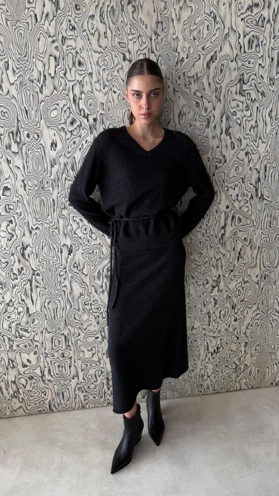 V-Neck Knit Lace + Skirt Set