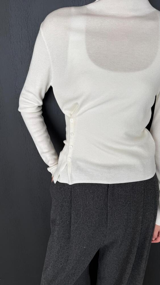 Mock Neck Button Knit Top