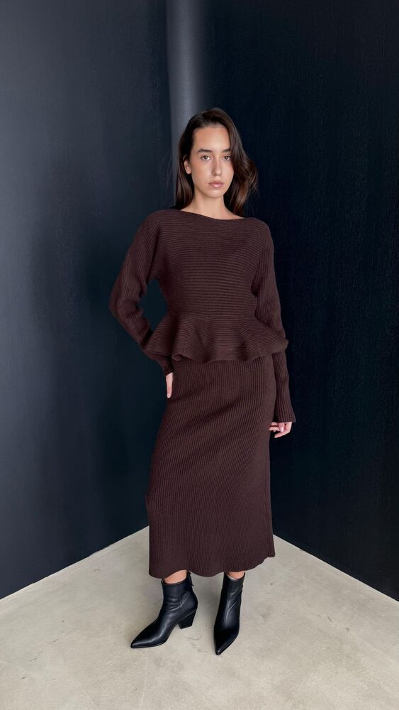 Textured Ribbed Skirt Set