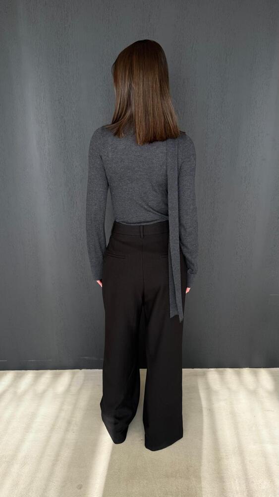 2 Button Pleated Trouser