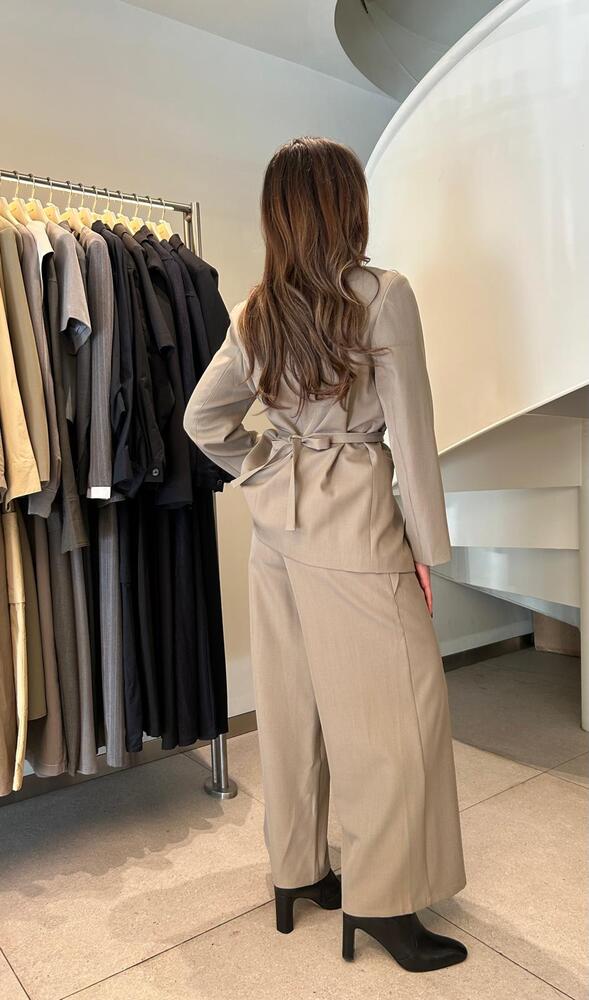 5 Buttons V- Neck Blazer +Pants Set