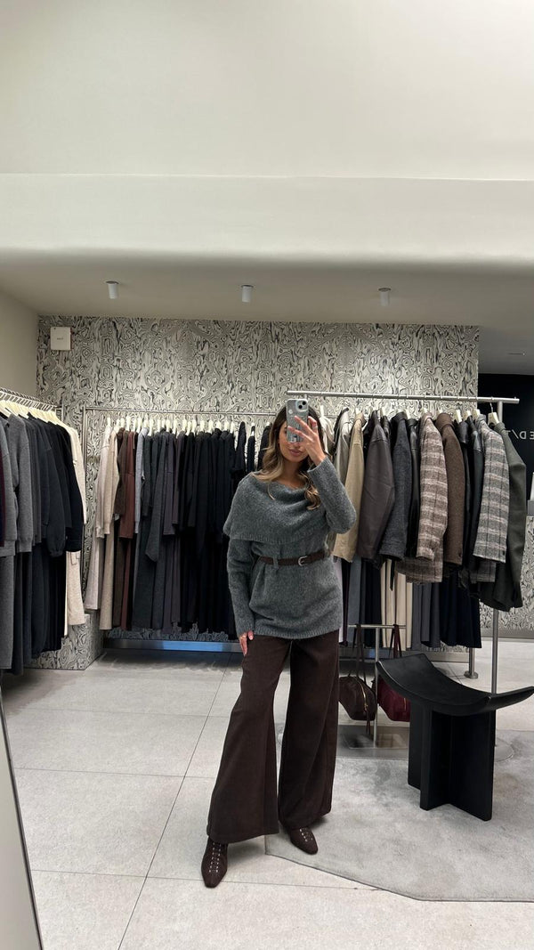 Pullover Sweater With Belt