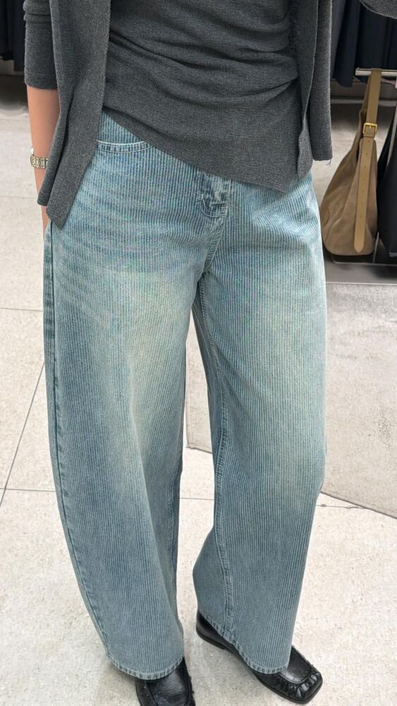 Vertical Striped Baggy Jeans