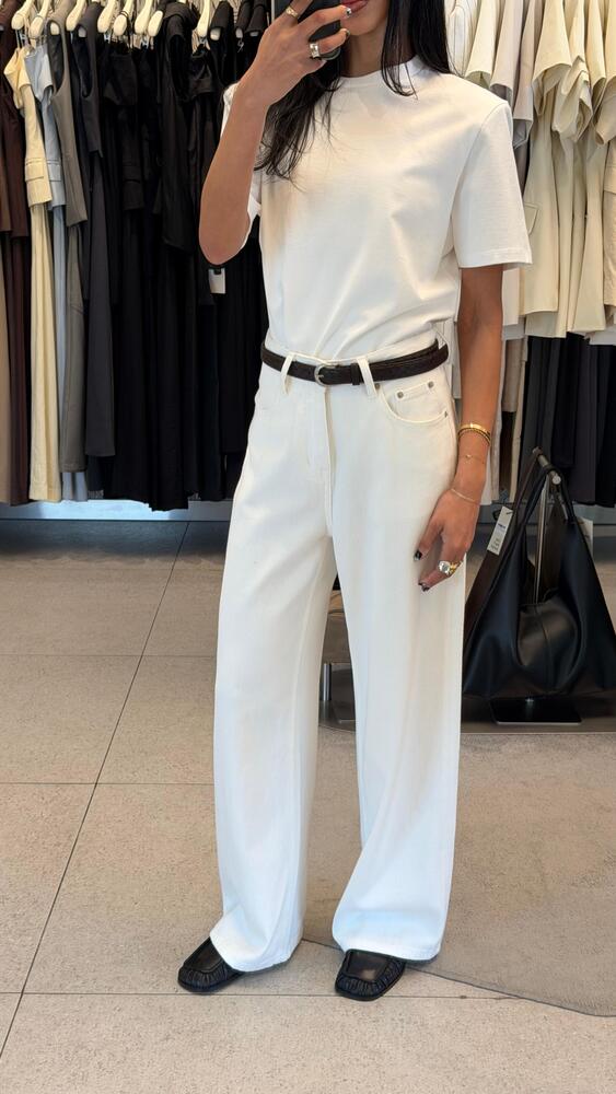 High Waist Belted Jeans