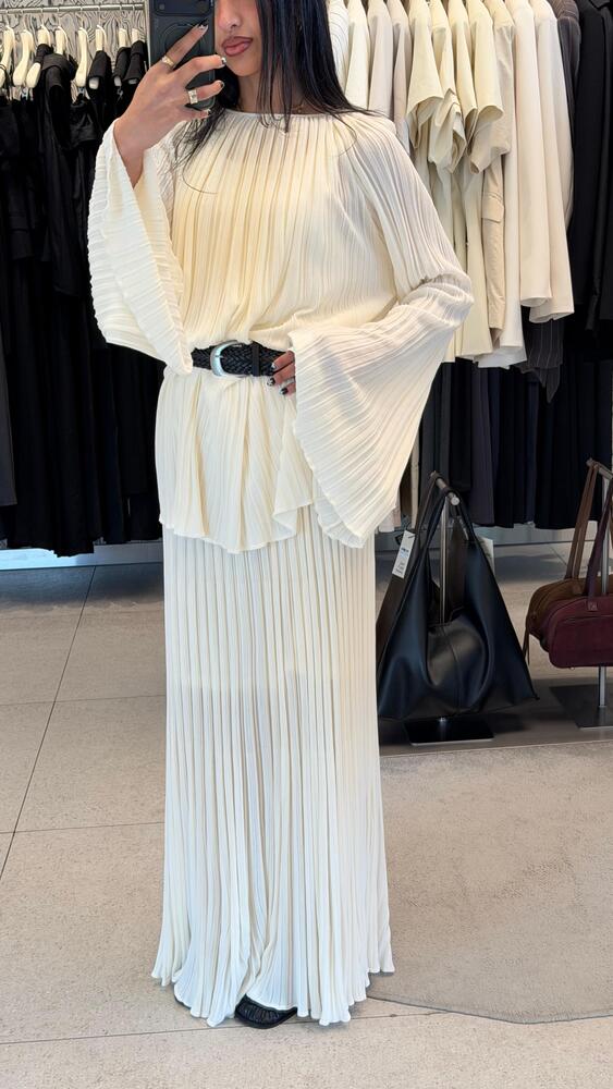 Belted Pleated Set