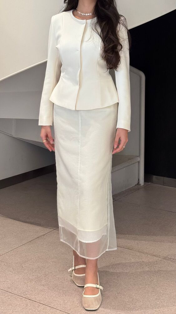 Collarless Crop Blazer