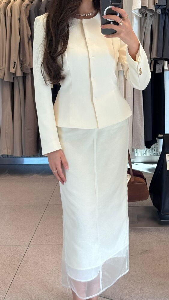 Collarless Crop Blazer