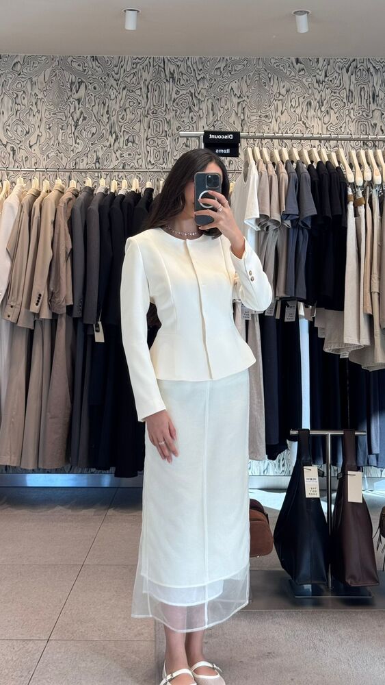 Collarless Crop Blazer
