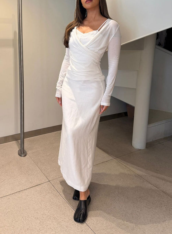 Neckline Draped Long Sleeve