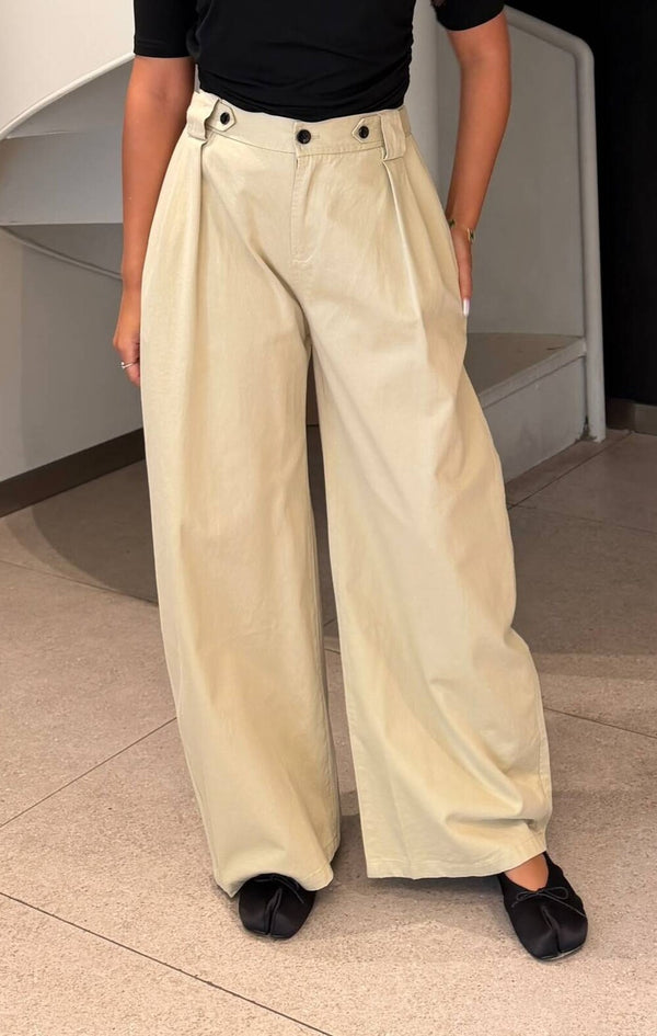 Double Button Closure Trousers