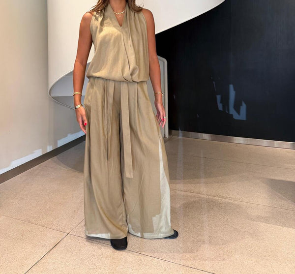 Collarless V-Neck Pants Set