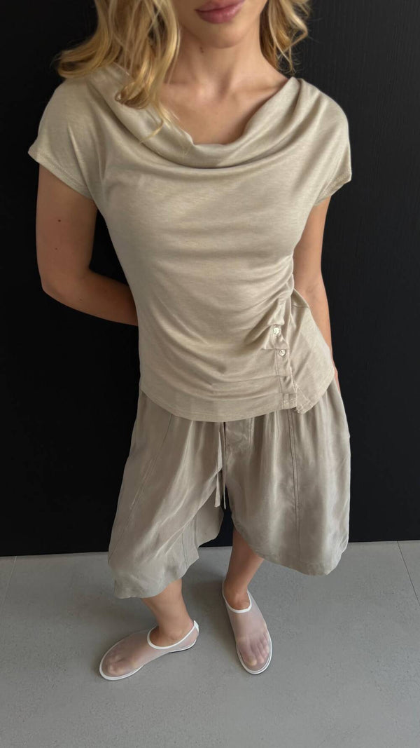 Side Button Detail Top