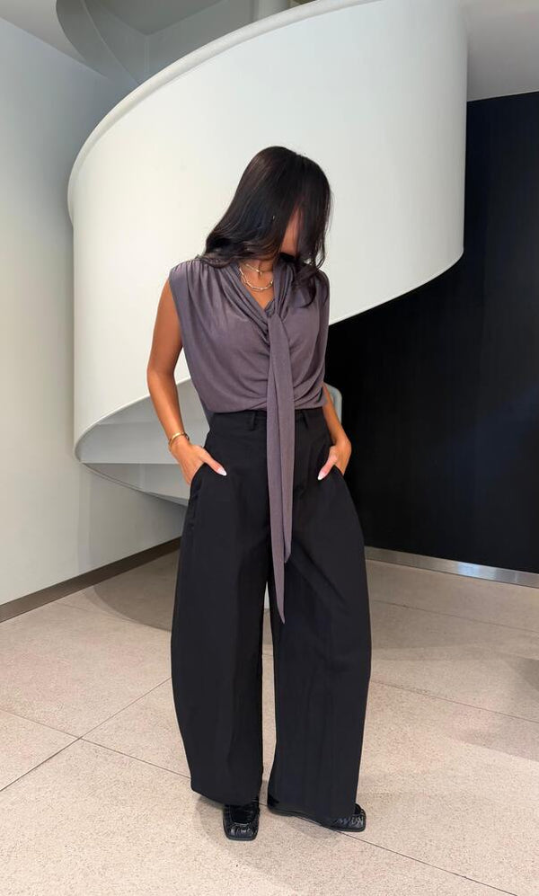 Curved Trousers