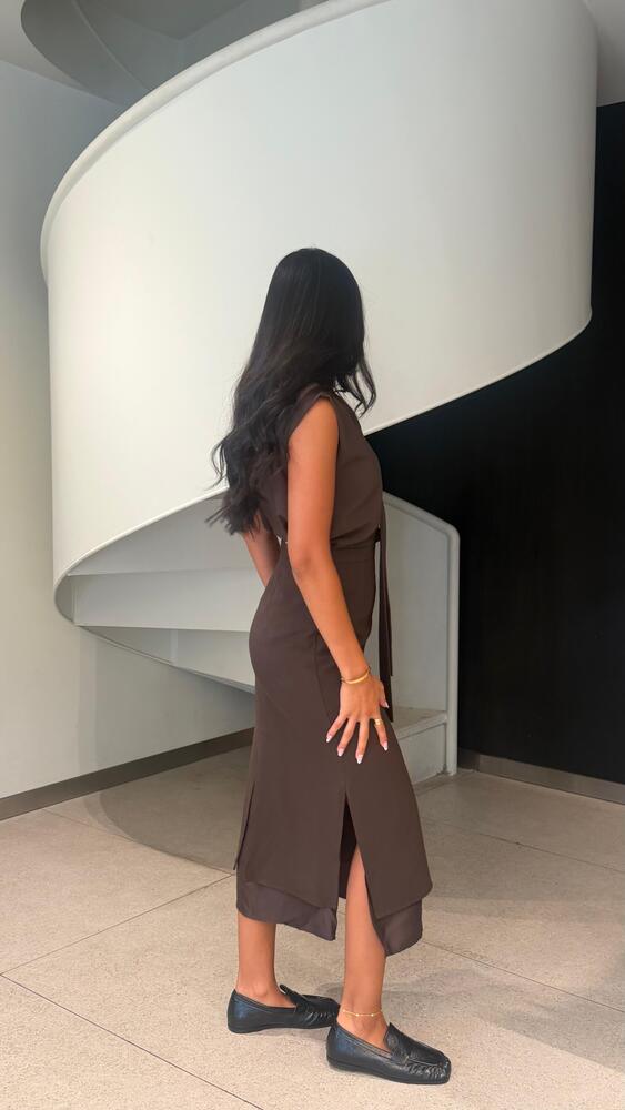 Sleeveless Tie + Skirt Set