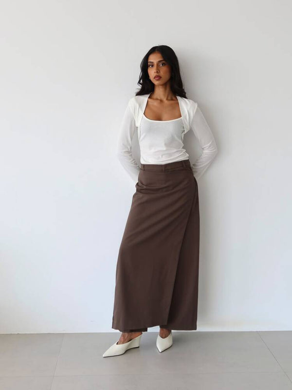 Scoop Neck Long Sleeve Top