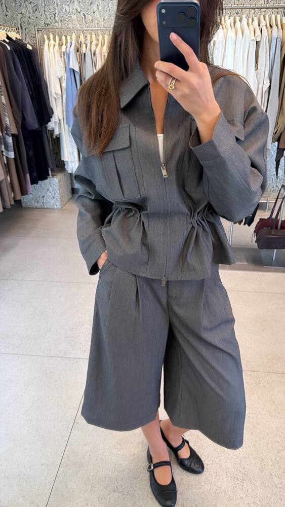 Dual Flap Jacket