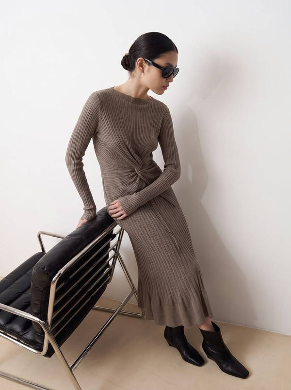 Twist Skirt Set