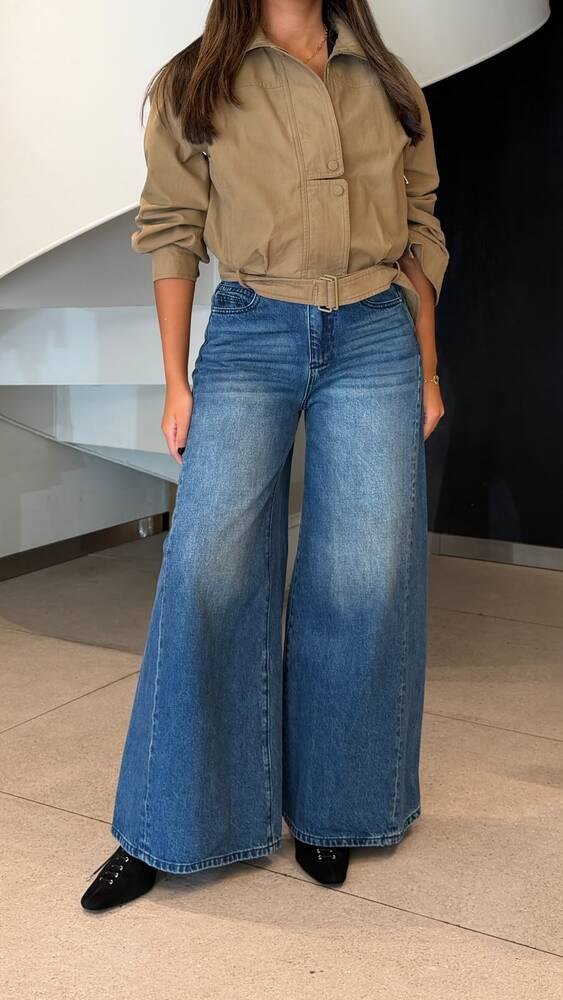 Prominent Jeans