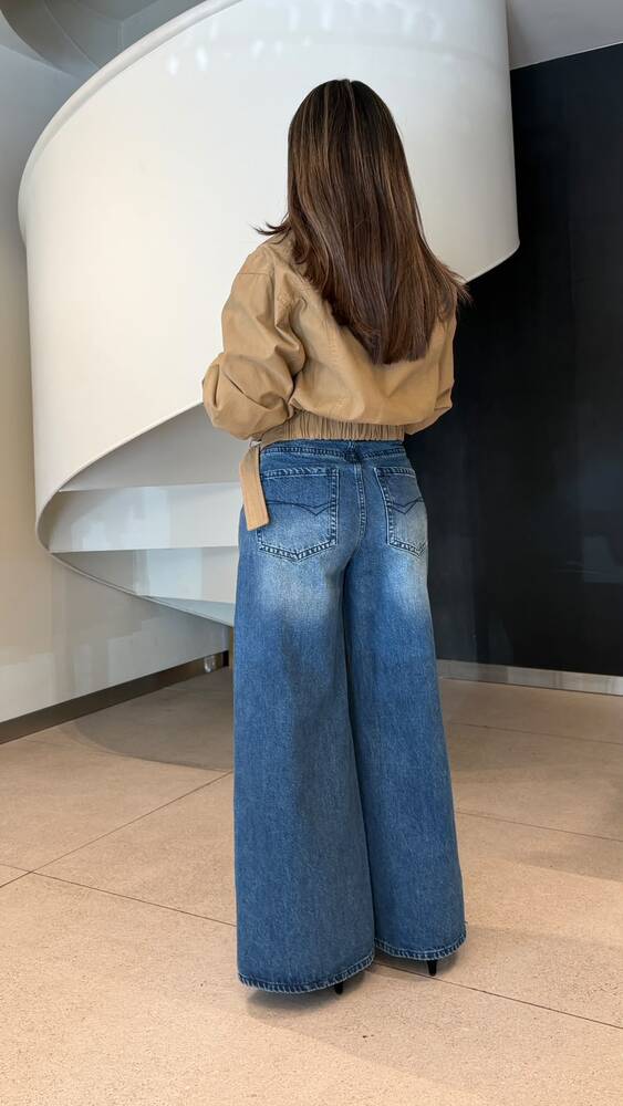 Prominent Jeans