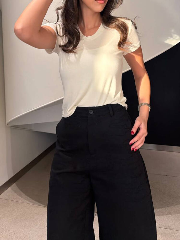 U-Neck Basic T-Shirt