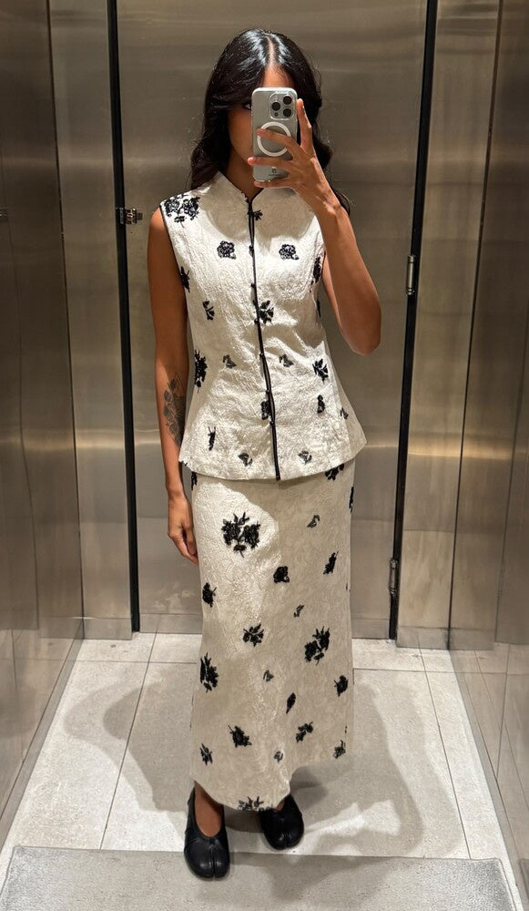 Sleeveless Mandarin Top + Skirt Set